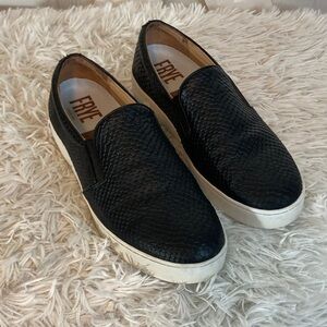 Frye Women's Textured Snake Black Slip-On Loafers